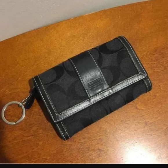 Coach set - Picture 6 of 6